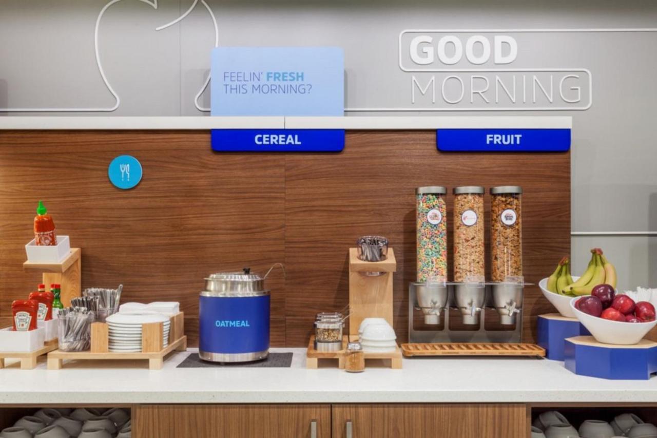 Holiday Inn Express & Suites Wooster By Ihg Buitenkant foto