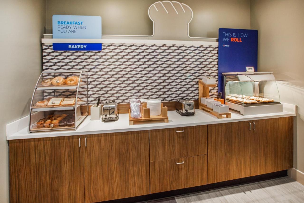 Holiday Inn Express & Suites Wooster By Ihg Buitenkant foto
