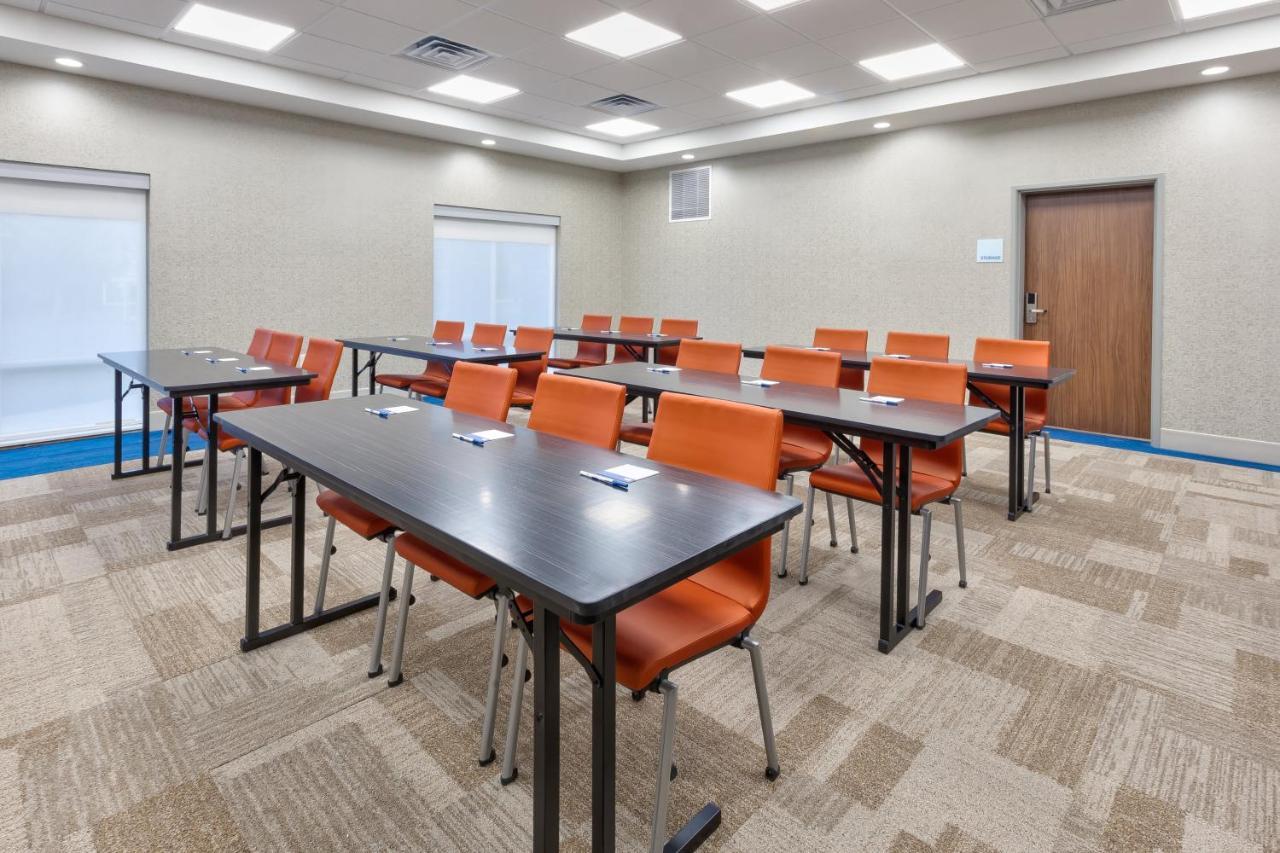 Holiday Inn Express & Suites Wooster By Ihg Buitenkant foto